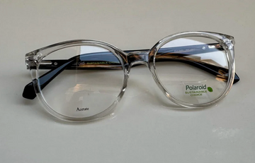 Why Transparent Frames Are the Latest Eyewear Trend in 2025