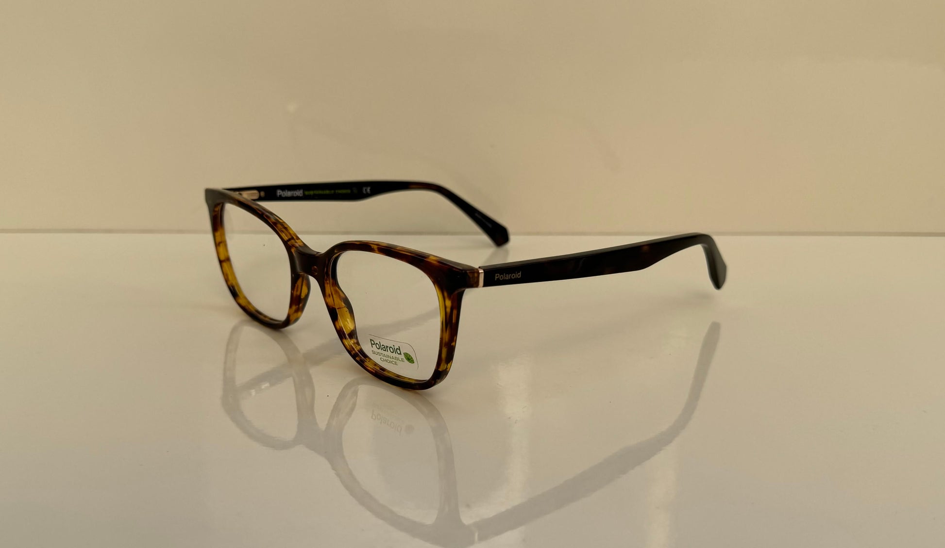 Original Polaroid PLD-D423 - Eyeshades.pk