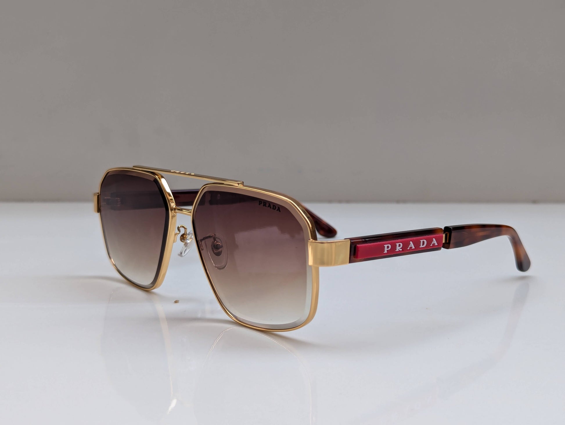 Prada PR136 | Eyeshades.pk