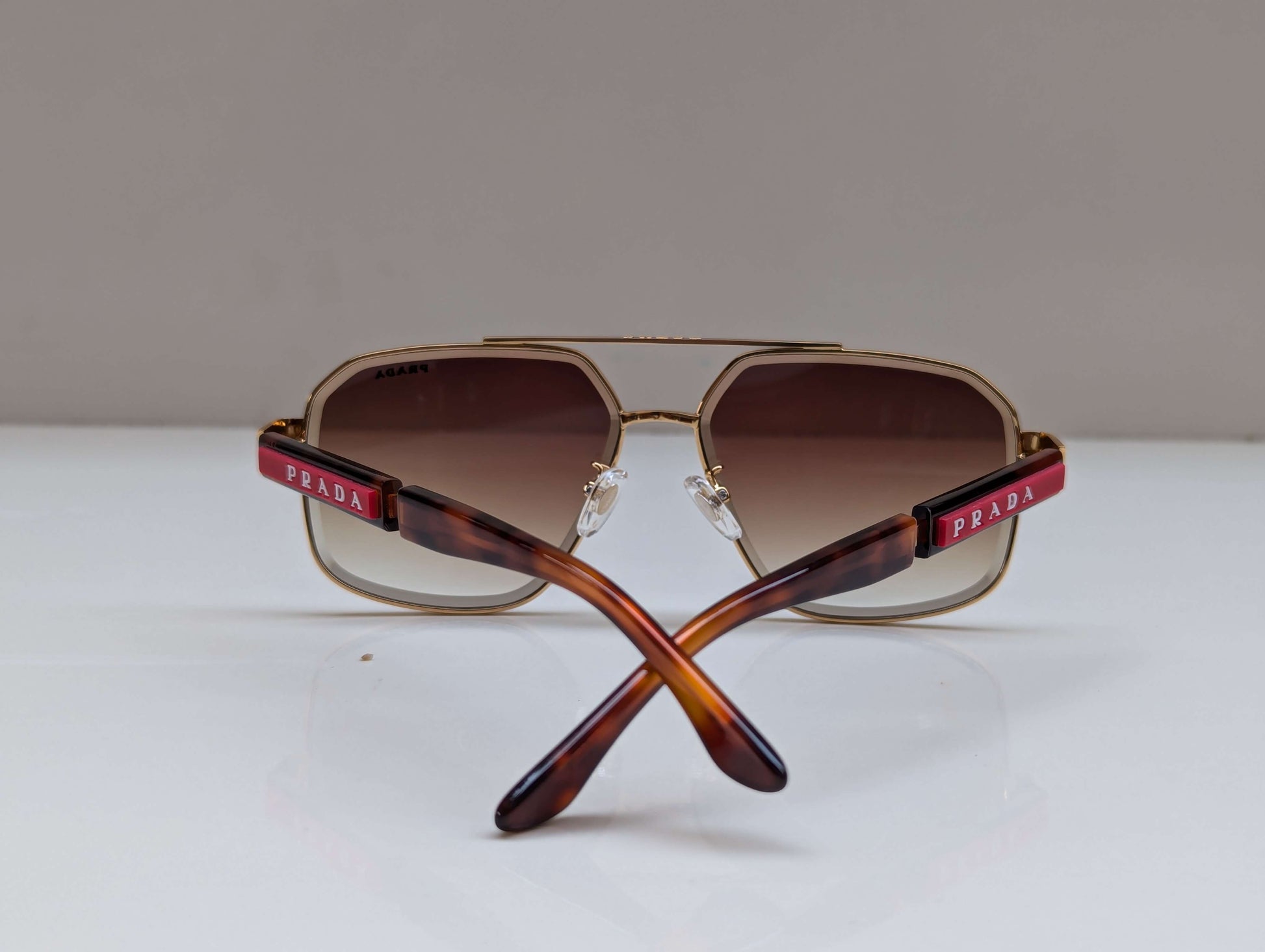 Prada PR136 | Eyeshades.pk